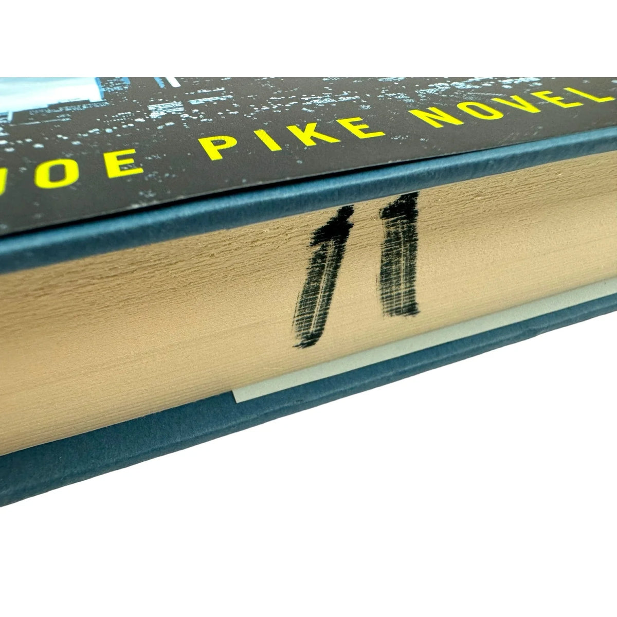 The First Rule by Robert Crais (Hardcover) - Image 8