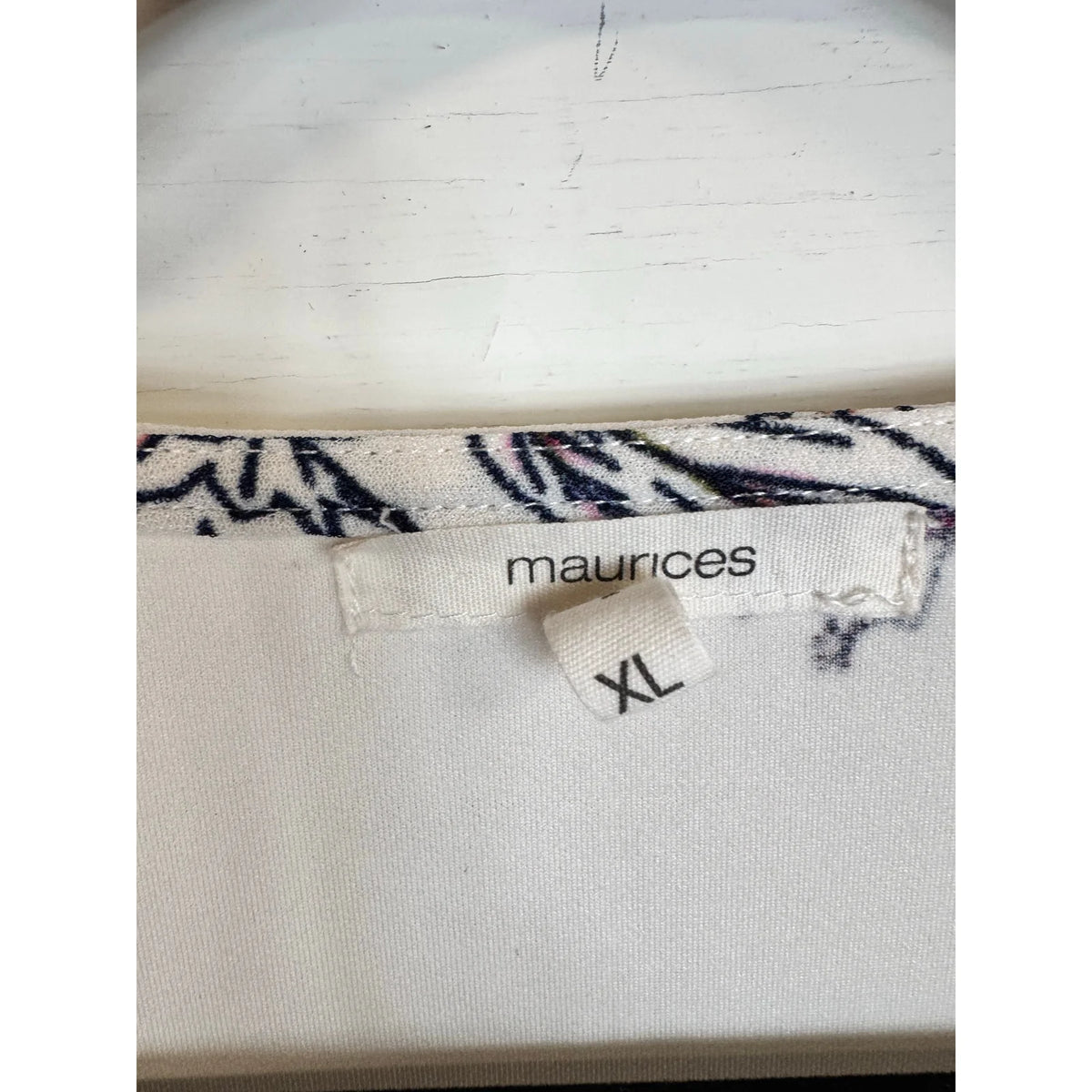Maurices 3\4 Sleeve Blouse Women's Size XL - Image 3