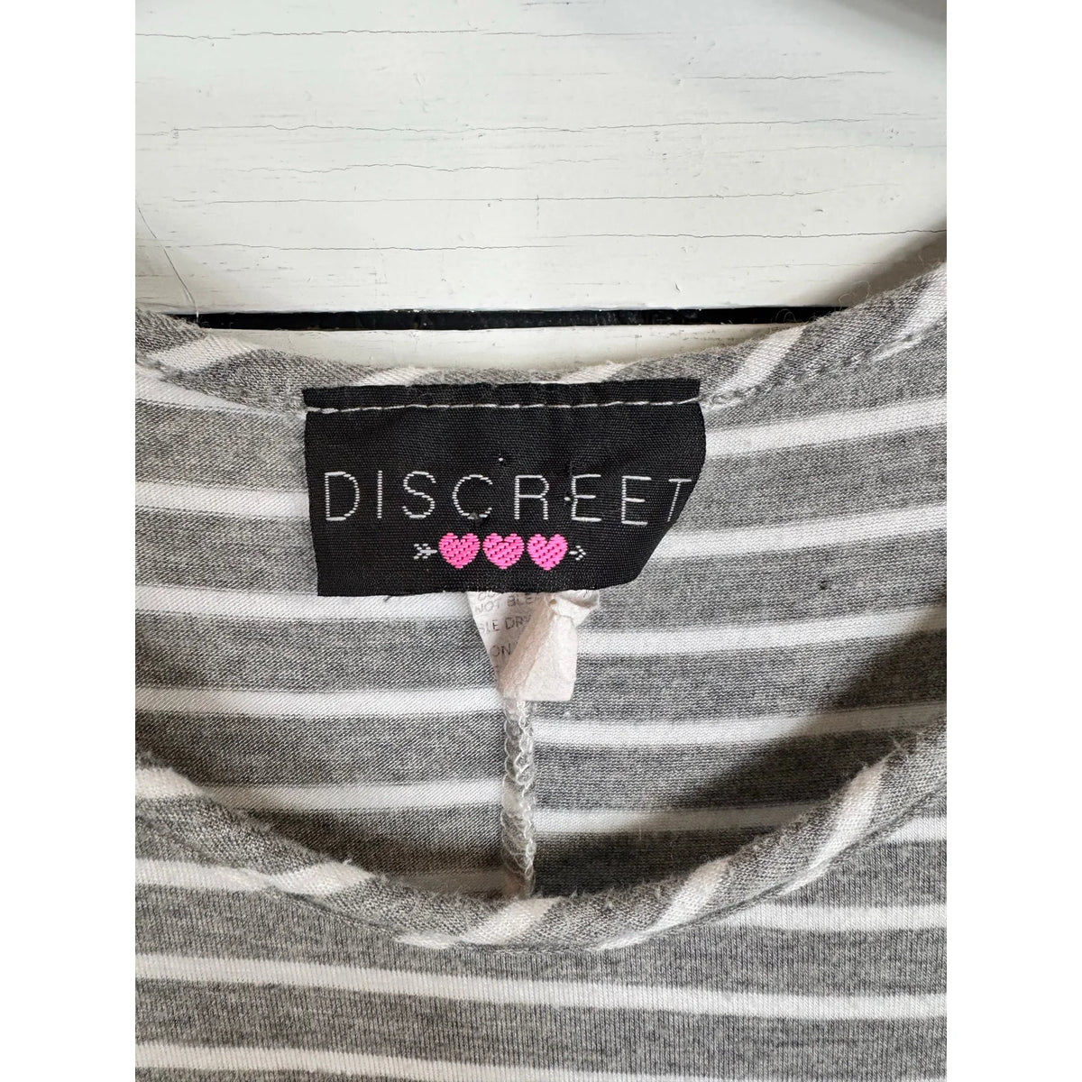 Discreet Sleeveless Mini Dress Women's Size Small - Image 3