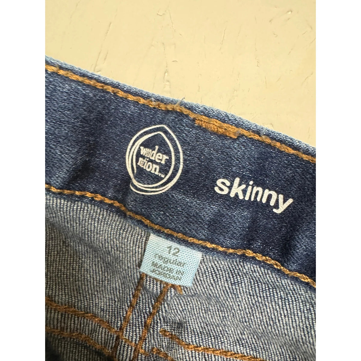 Wonder Nation Blue Skinny Jeans Girl's Size 12 - Image 3