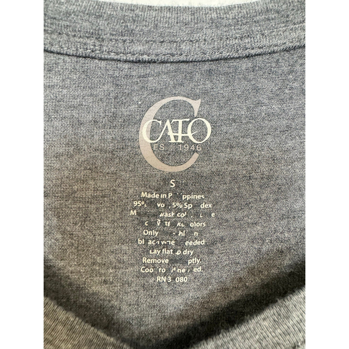 Cato Gray T-shirt Women's Size Small - Image 3