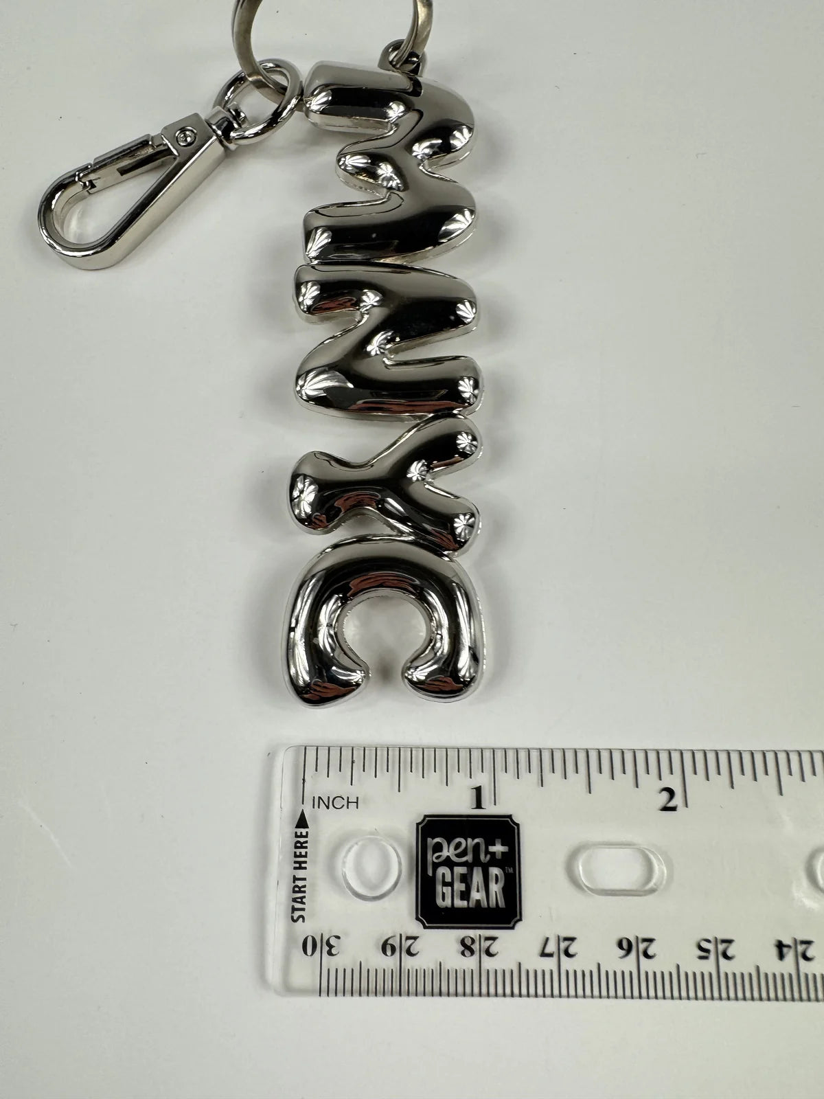 Fashion Jewelry Silver Tone Clip on Bag Charm - Image 3