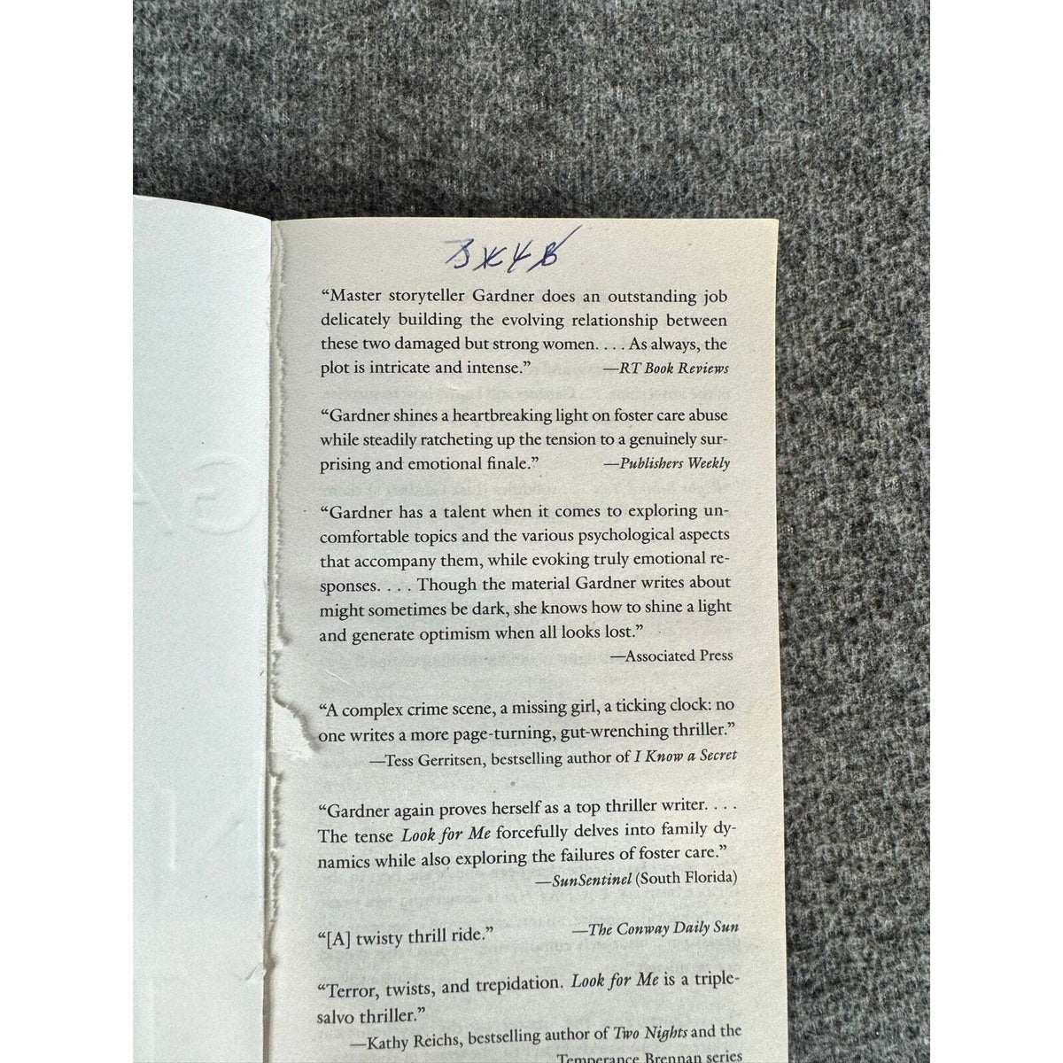 Never Tell by Lisa Gardner (Paperback) - Image 7