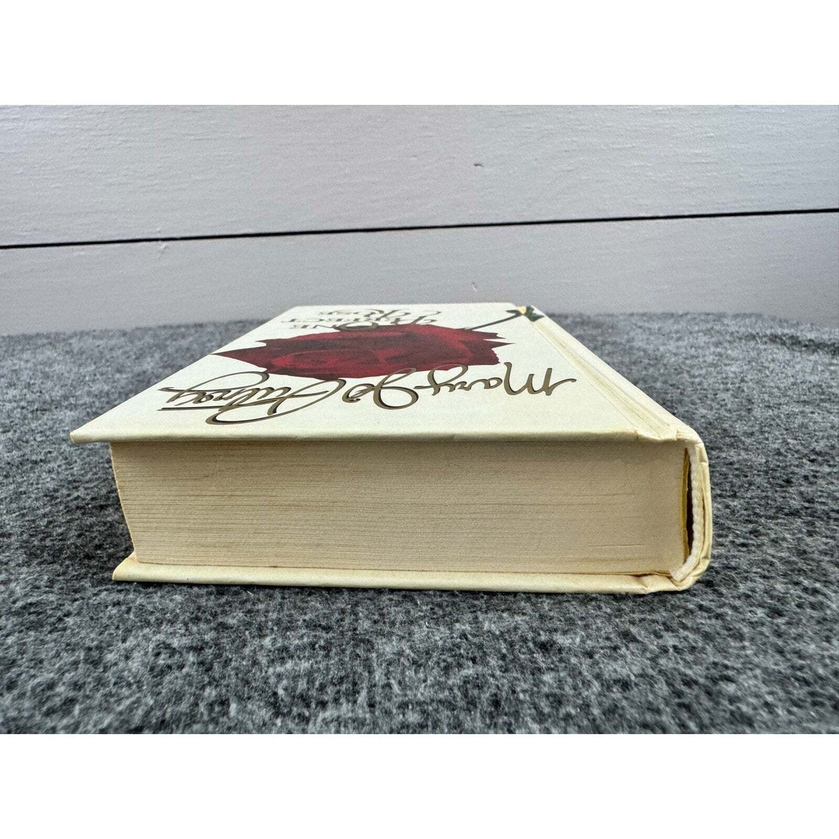 One Perfect Rose by Mary Jo Putney (Hardcover) - Image 6