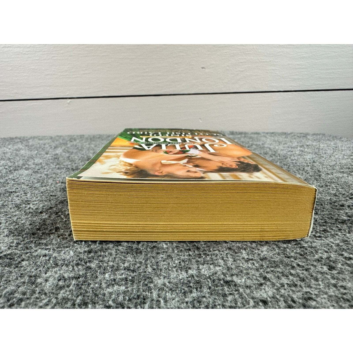 Sinful Scottish Laird by Julia London (Paperback) - Image 6