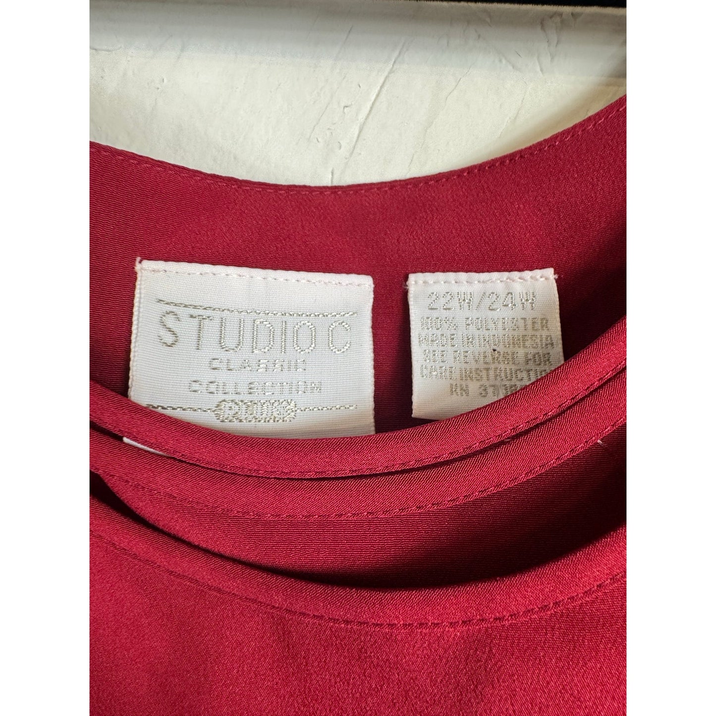 Studio C Red Sleeveless Blouse Women's 22/24W