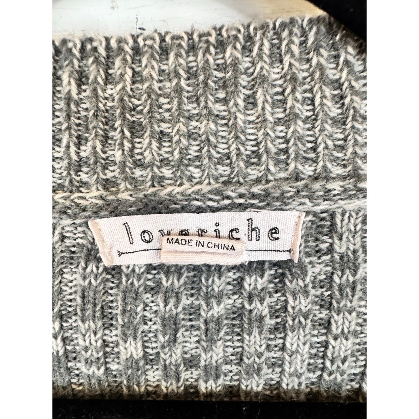 Loveriche Long Sleeve Sweater Women's Size Small