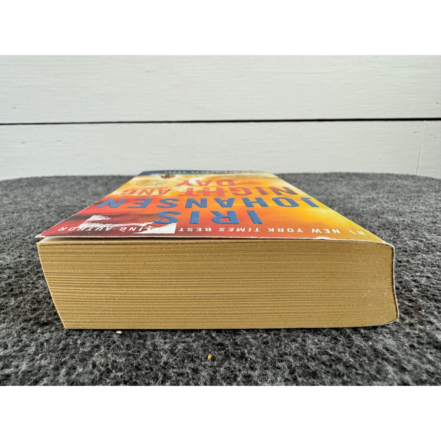 Night and Day by Iris Johansen (Paperback)