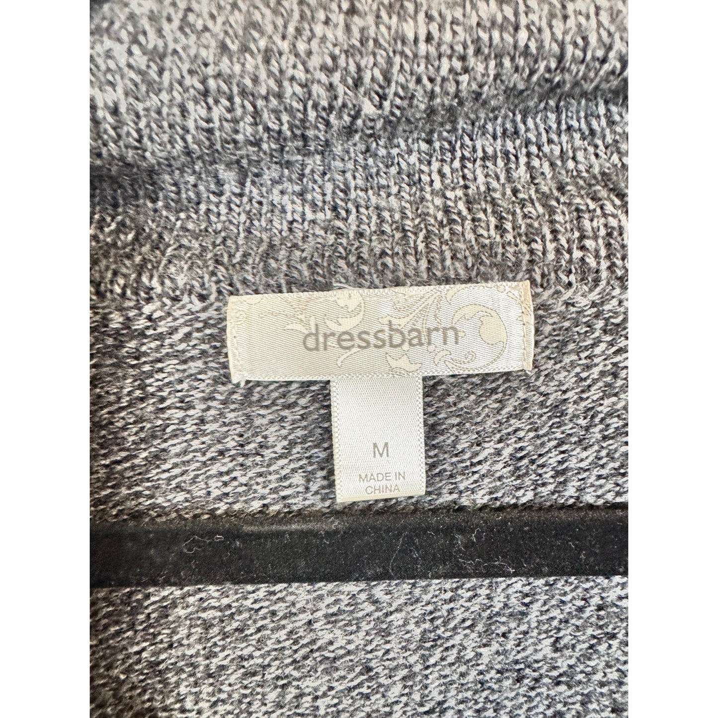 Dressbarn Short Sleeve Sweater Women's Size Medium