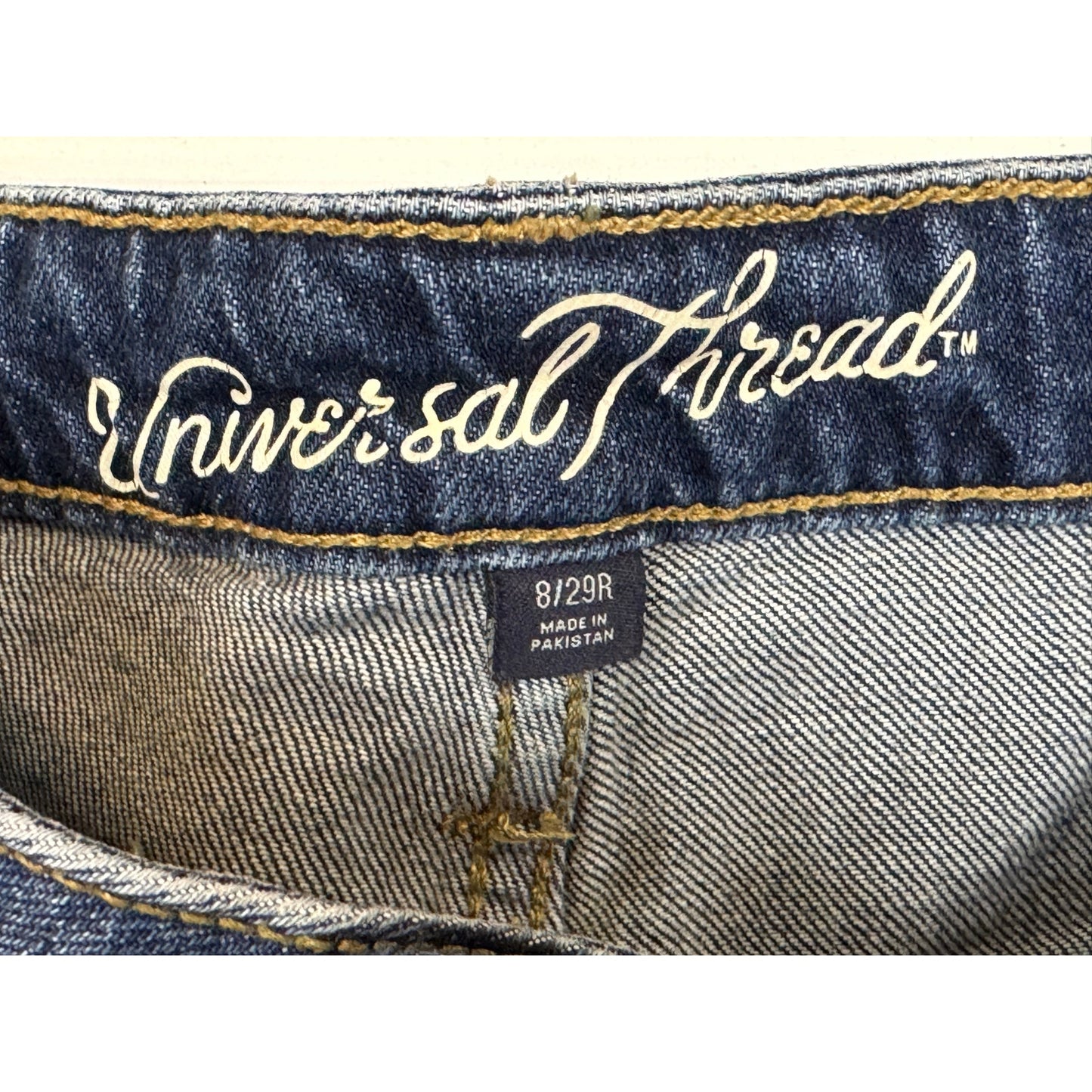 Universal Thread Kick Boot Cropped Jeans Women's Size 8