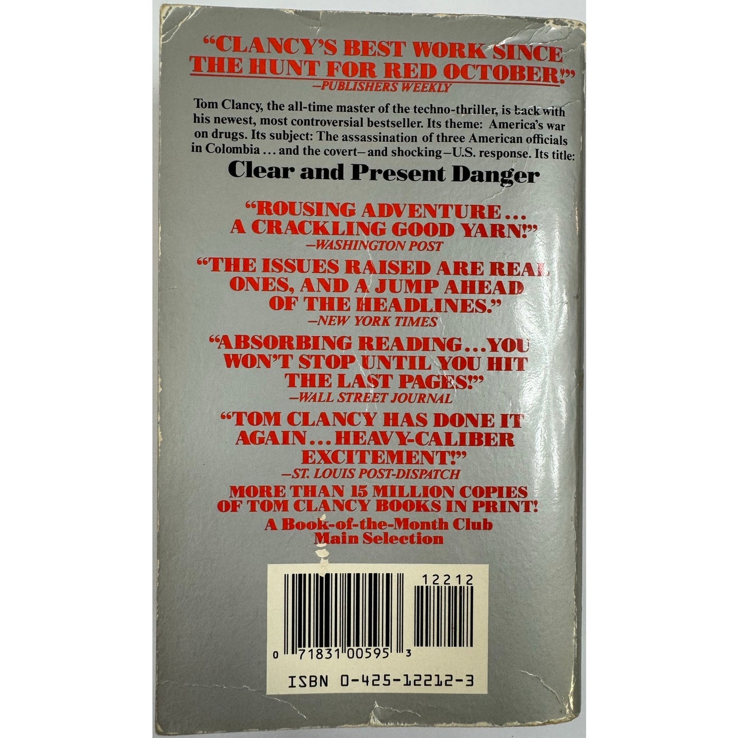 Clear and Present Danger by Tom Clancy (Paperback)