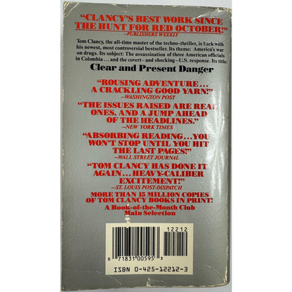 Clear and Present Danger by Tom Clancy (Paperback)
