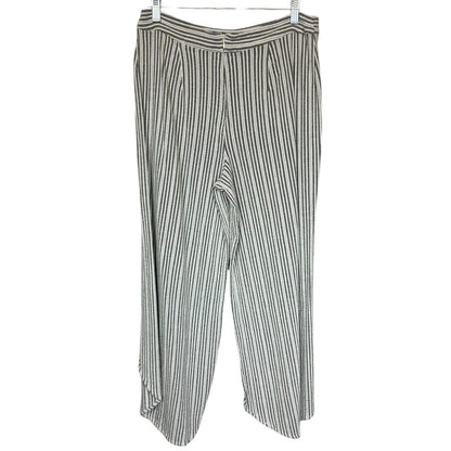 Lost & Wander Capri Pants Women's Size Large