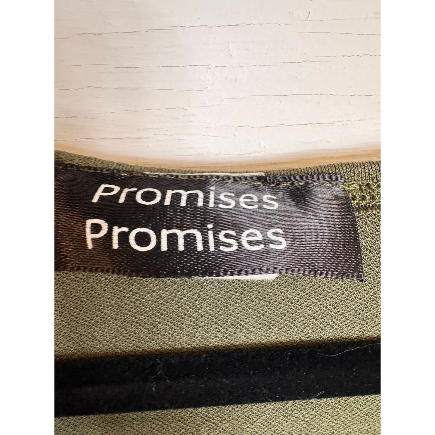 Promises Promises Sleeveless Jumper Women's Size Medium