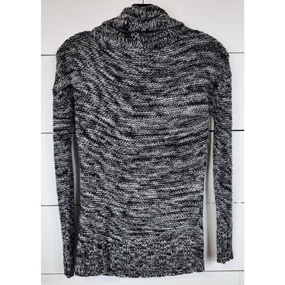 Rue 21 Long Sleeve Sweater Women's Size Medium