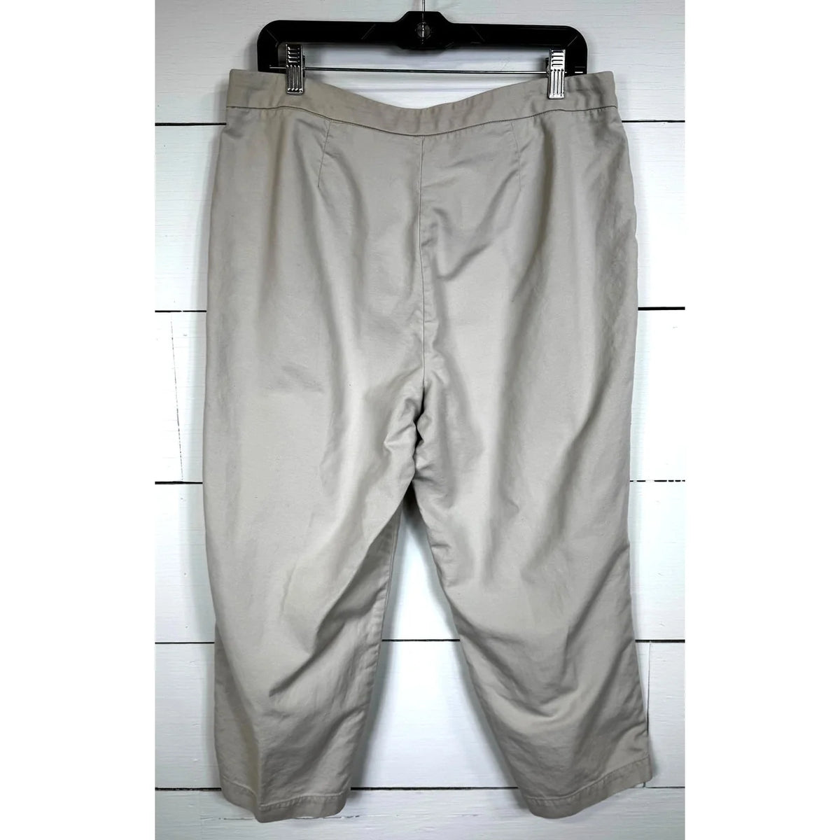 Coldwater Creek Capri Pants Women's Size 14 - Image 2