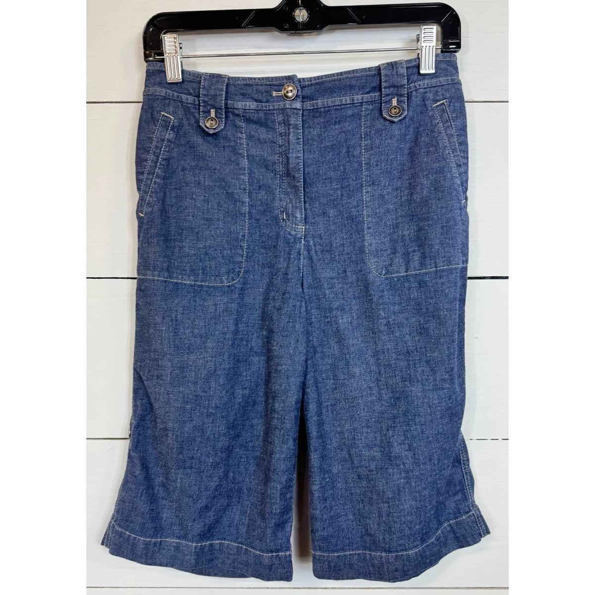 Chico's Long Shorts Women's Size 0 - Image 1