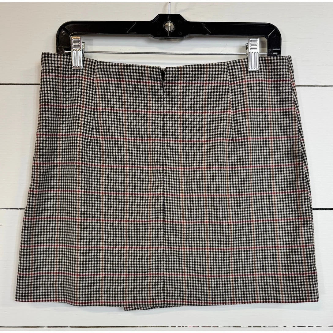 Forever21 Mini Skirt Women's Size Large - Image 2