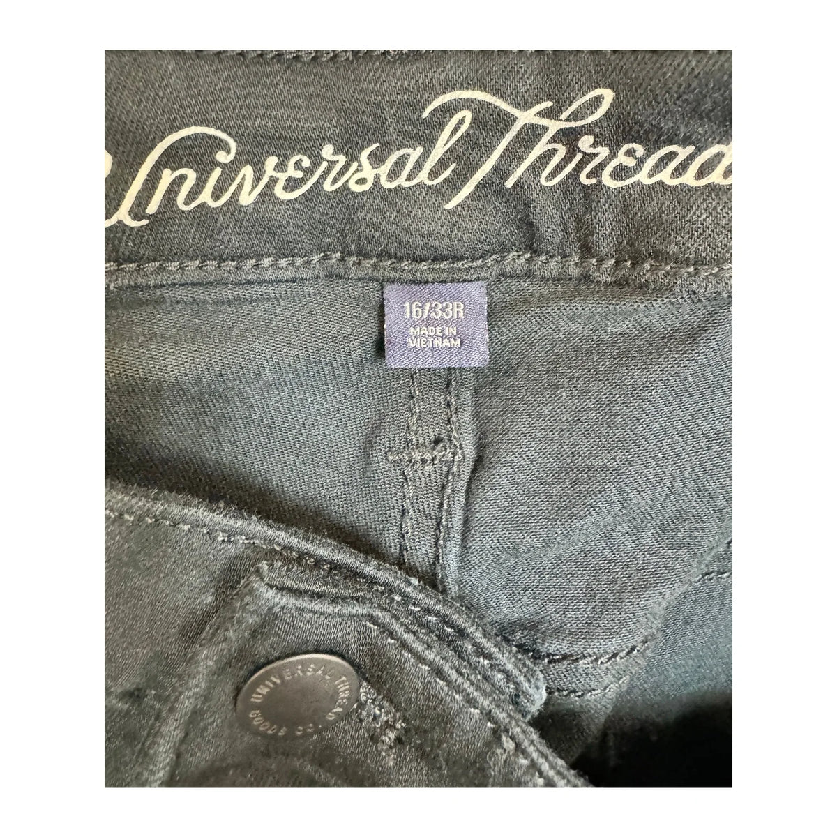 Universal Thread Skinny Pants Women's Size 16 - Image 3