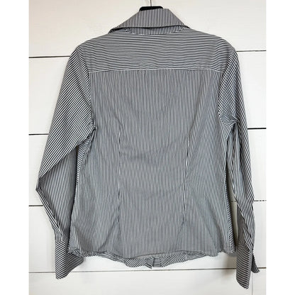 Cato Long Sleeve Button Up Shirt Women's Size Medium - Image 2