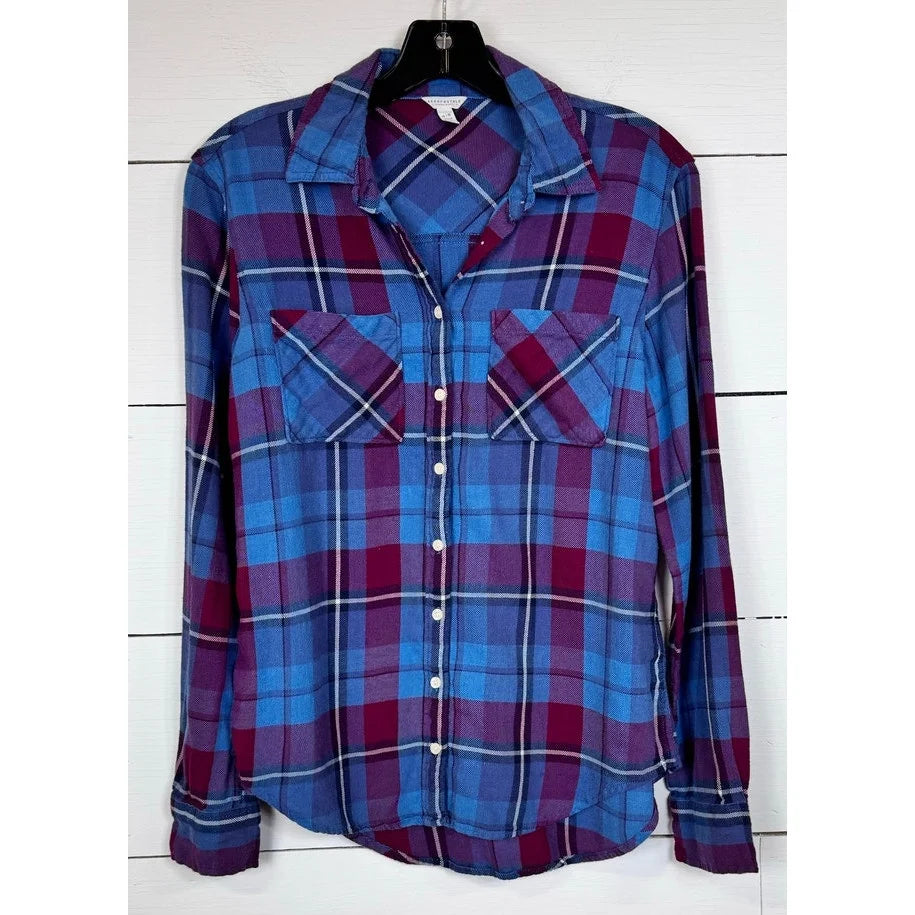 Aeropostale Button Up Shirt Women's Size Medium - Image 1