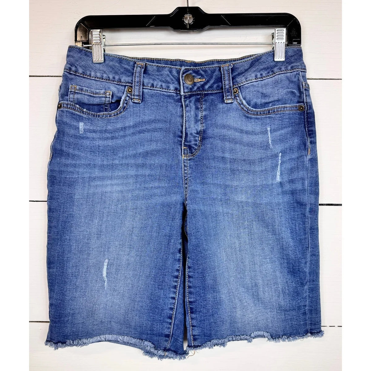 Time and Tru Denim Shorts Women's Size 4 - Image 1