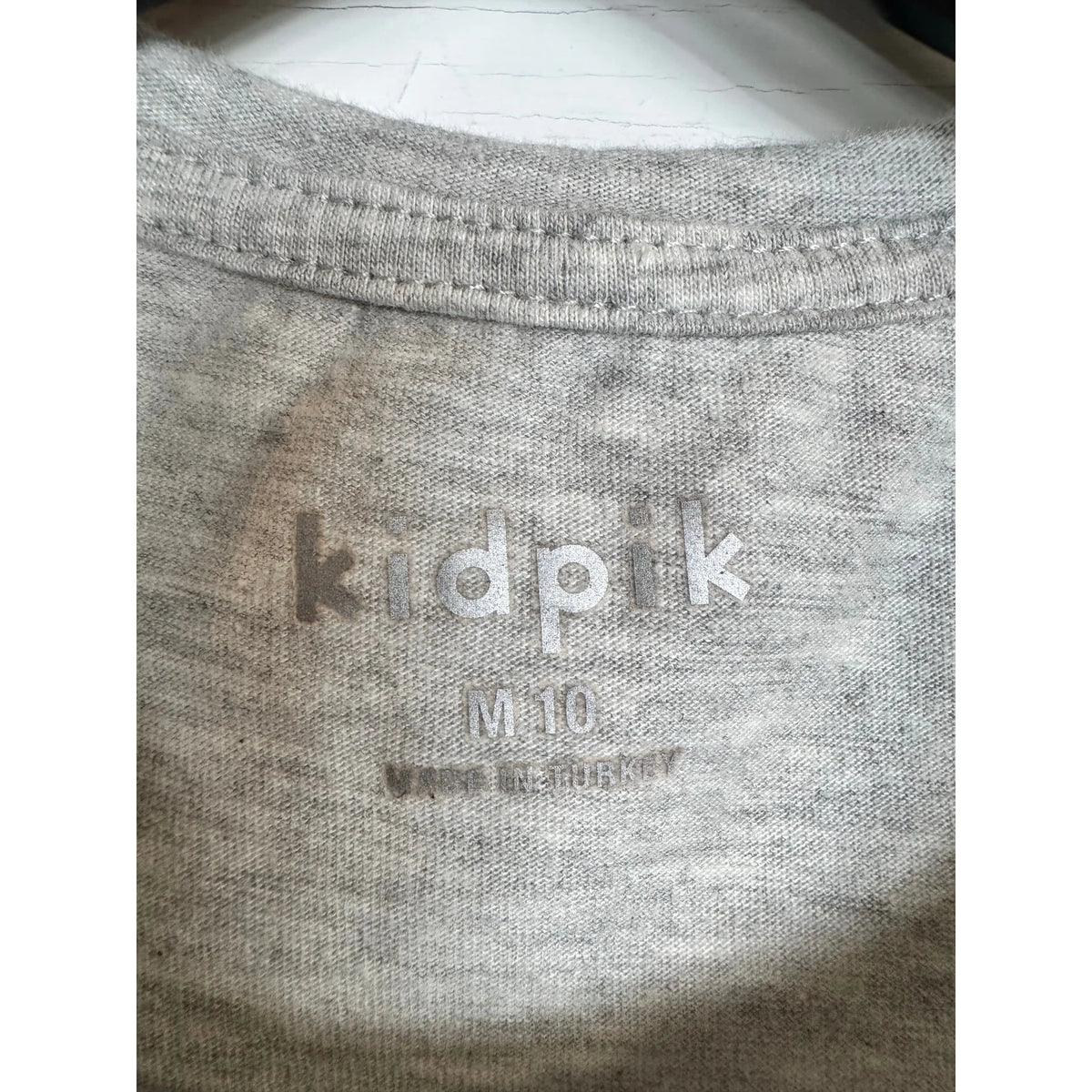 Kidpik Short Sleeve T-Shirt Girl's Size Medium (8) - Image 3