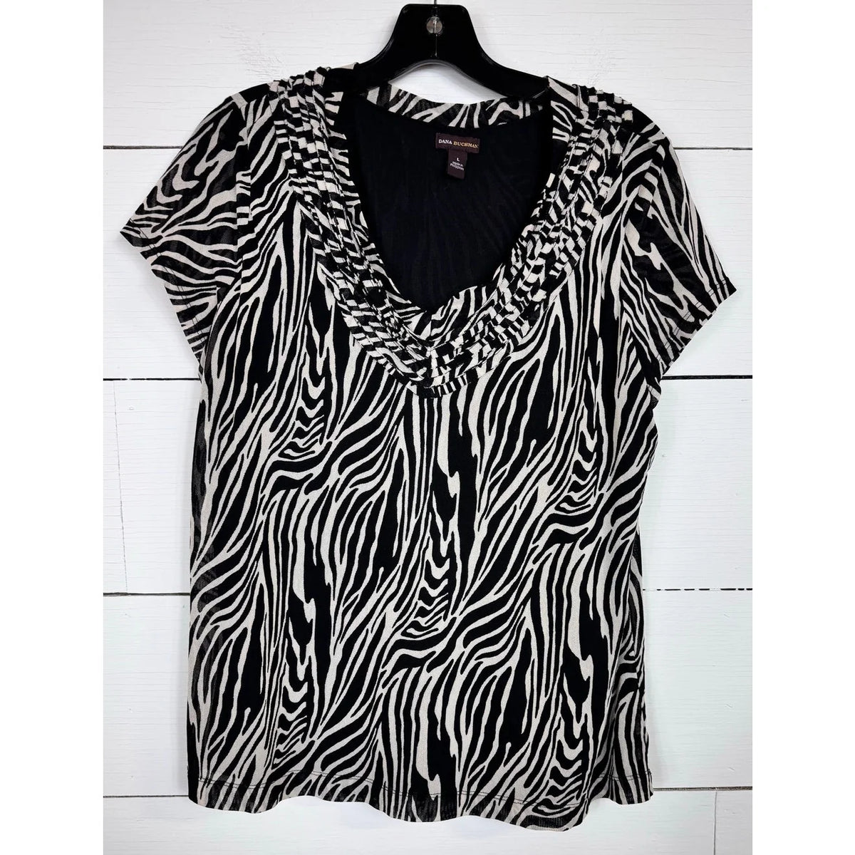 Dana Buchman Short Sleeve Blouse Women's Size Large - Image 1