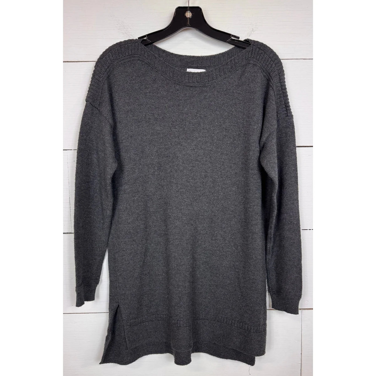 Old Navy Sweater Women's Size Medium - Image 1