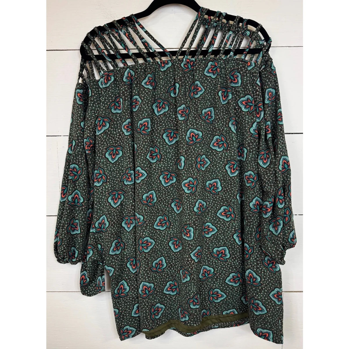 Entro Long Sleeve Green Blouse Women's Size Small - Image 2