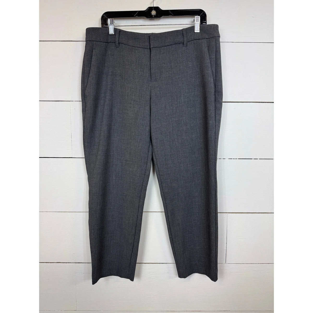 Old Navy Gray Cropped Pants Women's Size 12 - Image 1
