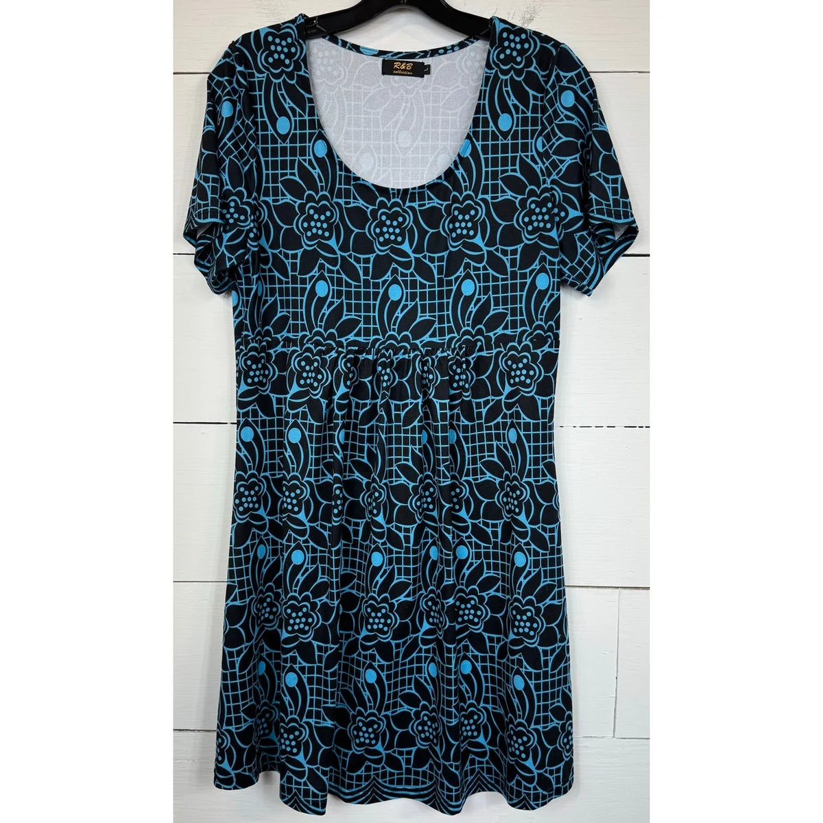 R&B Knee Length Black Dress Women's Size Large - Image 1