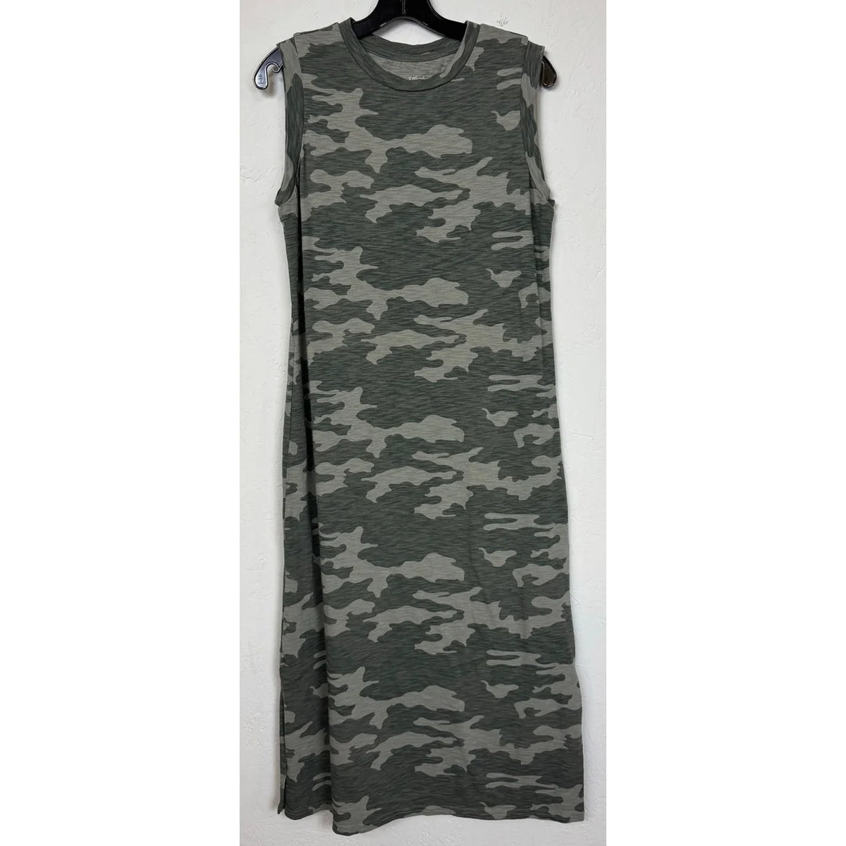 Universal Thread Camo Midi Dress Women's Size Medium - Image 1