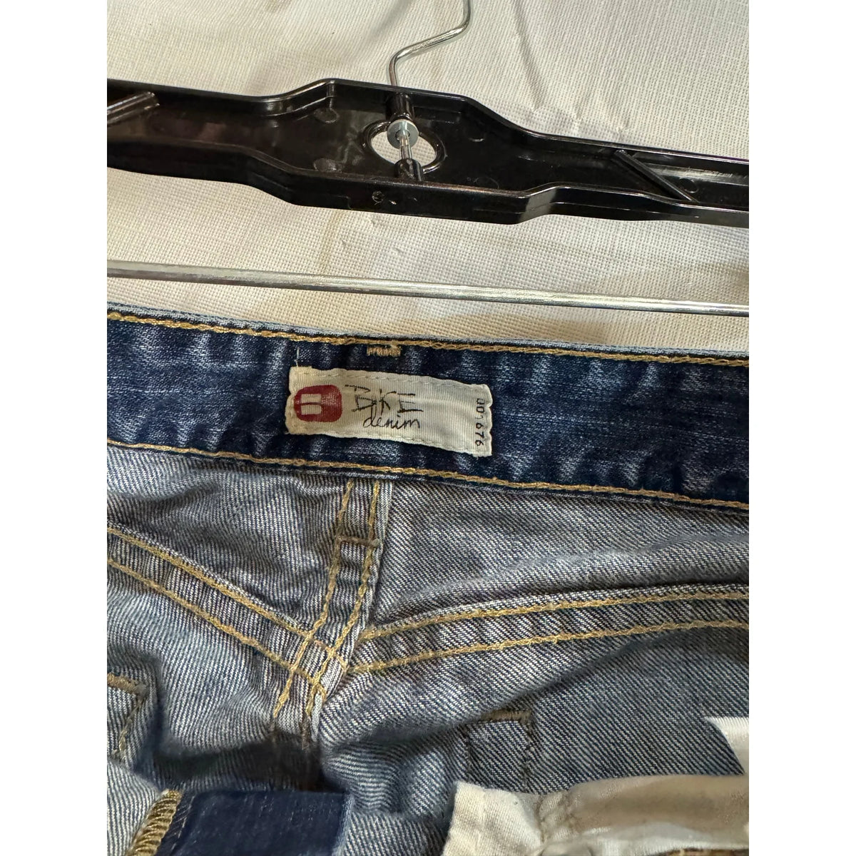 BKE Blue Straight Cut Capris Women's Size 29" - Image 5