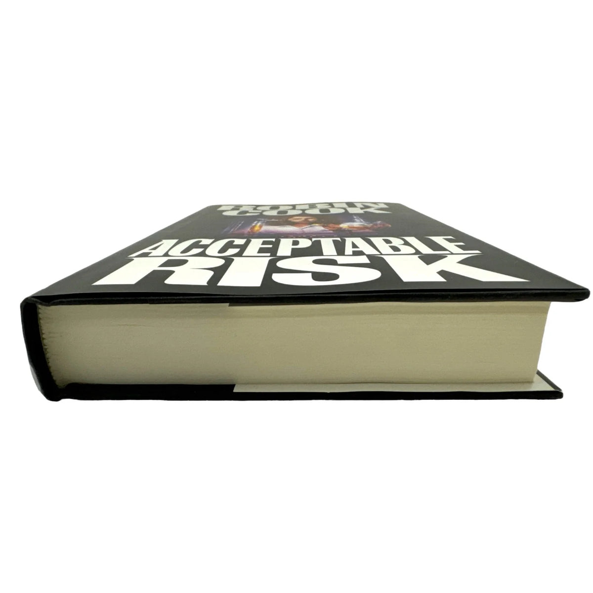Acceptable Risk by Robin Cook (Hardcover) - Image 4