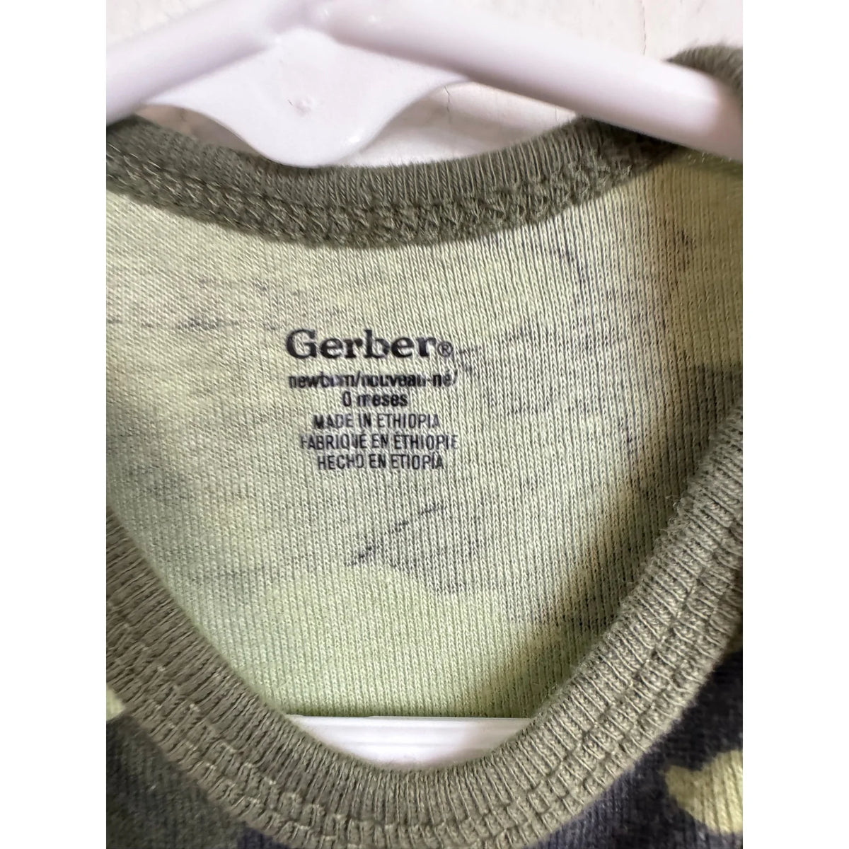 Gerber Green One-Piece Boy's Size NewBorn - Image 3