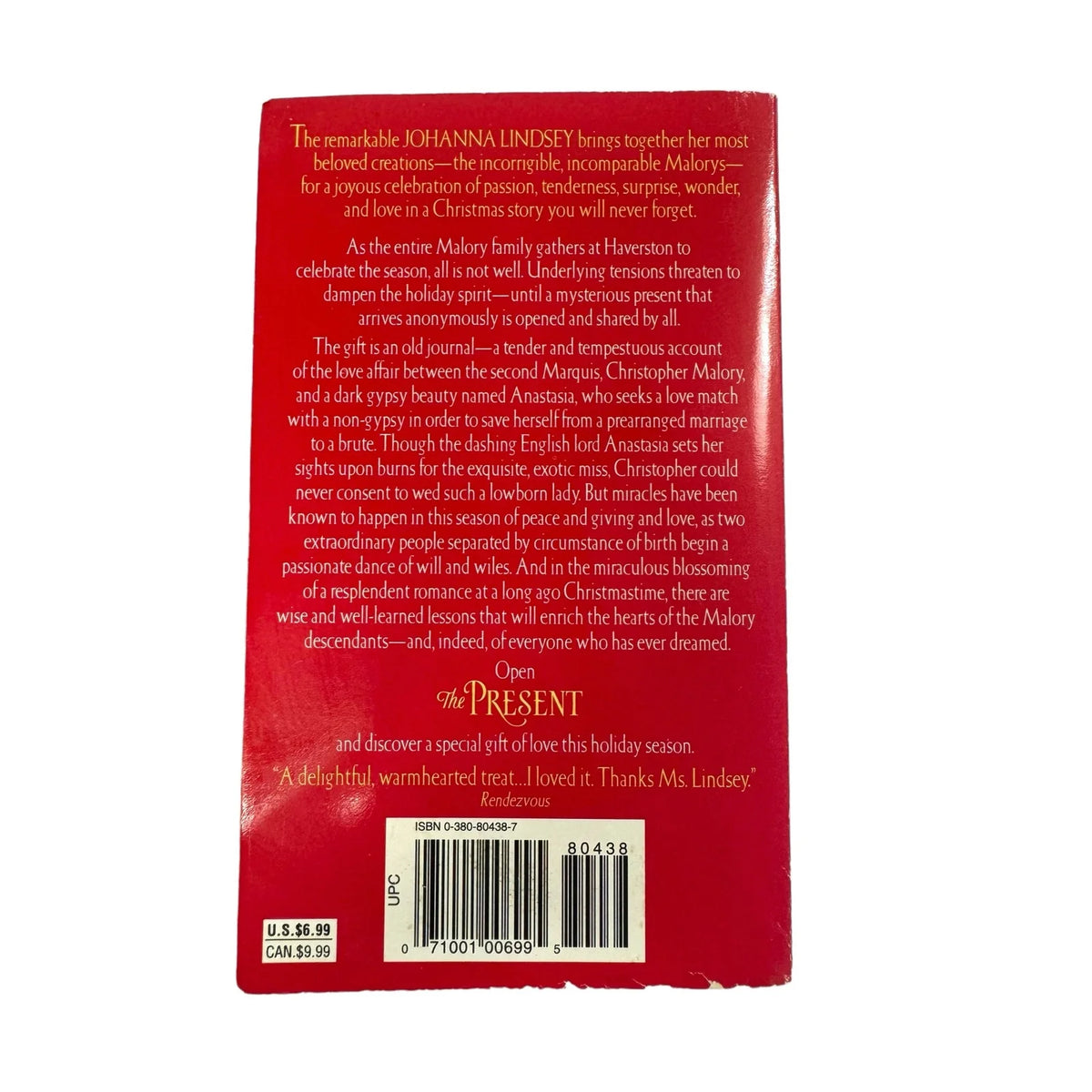 The Present by Johanna Lindsey (Paperback) - Image 2