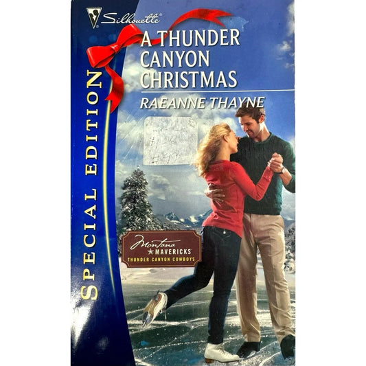 A Thunder Canyon Christmas by Raeanne Thayne (Paperback) - Image 1