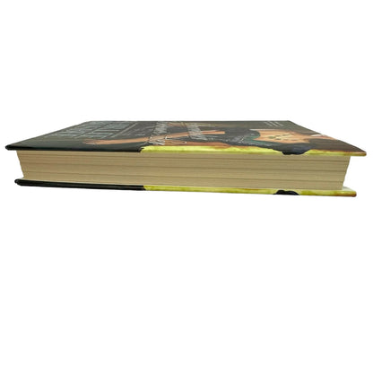 Surrender Becomes Her by Shirlee Busbee (Hardcover) - Image 5