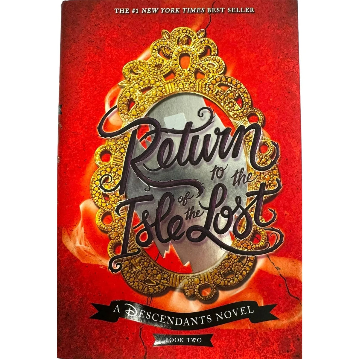 Return to the Isle of the Lost by Melissa De La Cruz (Hardcover) - Image 1