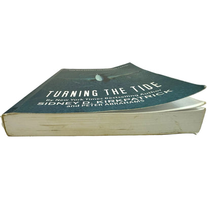Turning the Tide by Sidney D. Kirkpatrick (Paperback) - Image 4