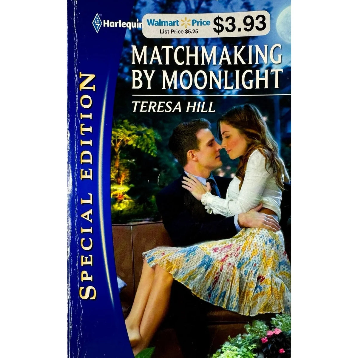 Matchmaking by Moonlight by Teresa Hill (Paperback) - Image 1