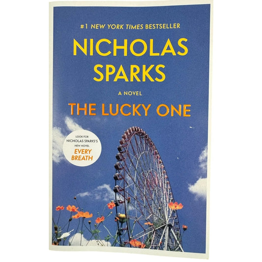 The Lucky One by Nicholas Sparks (Paperback) - Image 1