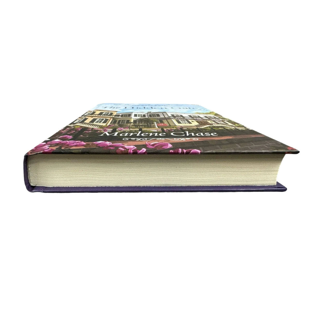 The Hidden Gate by Marlene Chase (Hardcover) - Image 4