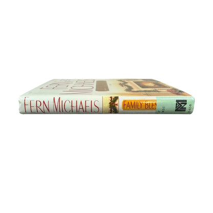 Family Blessings by Fern Michaels (Hardcover) - Image 3