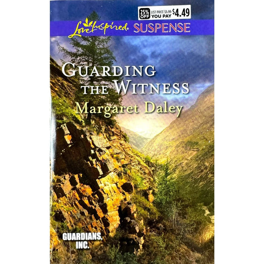 Guarding the Witness by Margaret Daley (Paperback) - Image 1