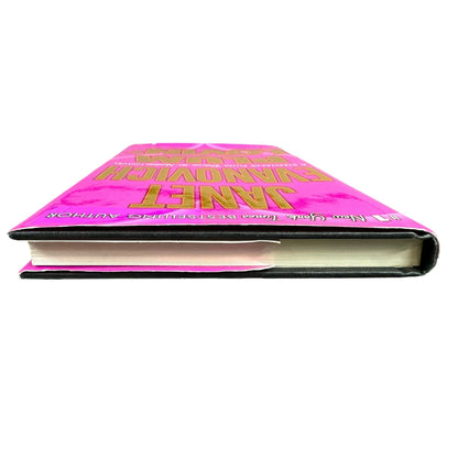 Plum Lovin' by Janet Evanovich (Hardcover) - Image 6