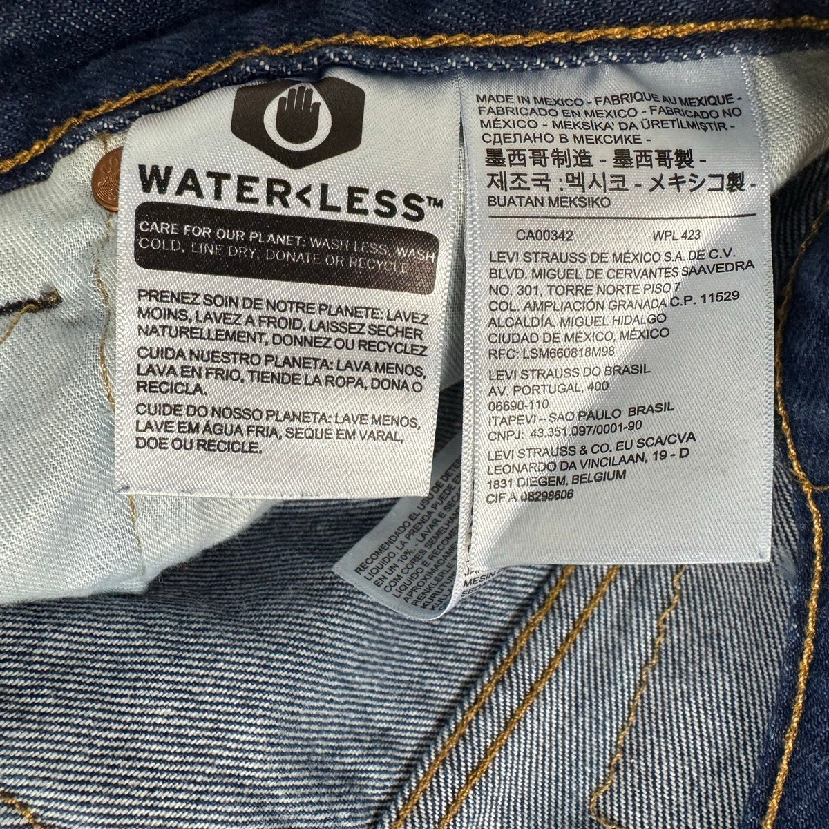 Levi Strauss Blue Straight Cut Jeans Men's 38x32 - Image 4