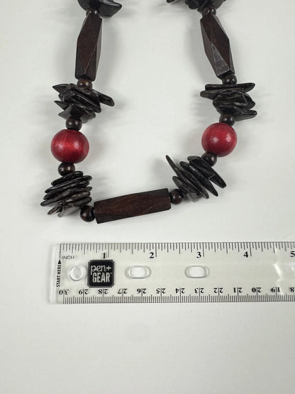 Fashion Jewelry Red & Wooden Beaded Women's Necklace - Image 3