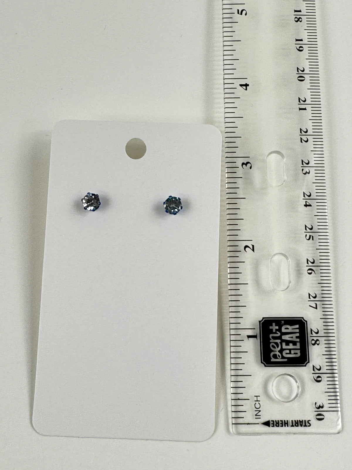 Fashion Jewelry Blue Setting White Rhinestone Stud Earrings - Image 2